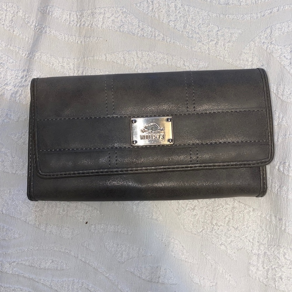 Roots wallet
